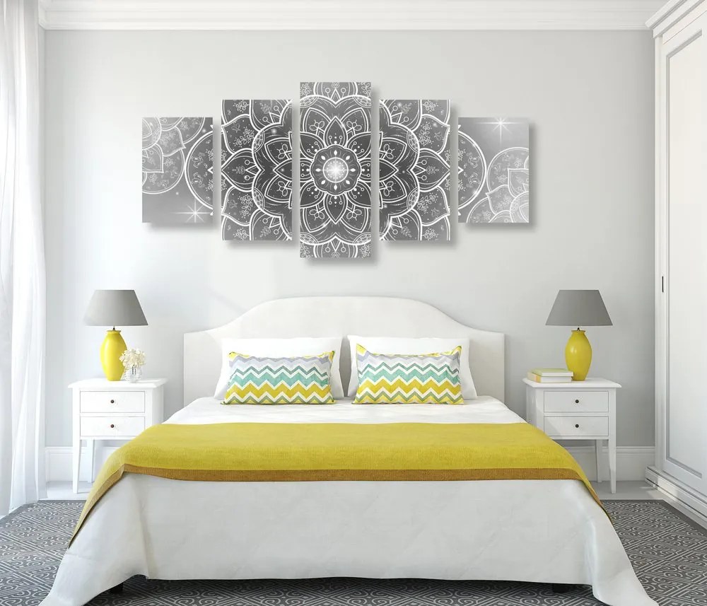 Quadri 5 pezzi – Mandala orientale in bianco e nero