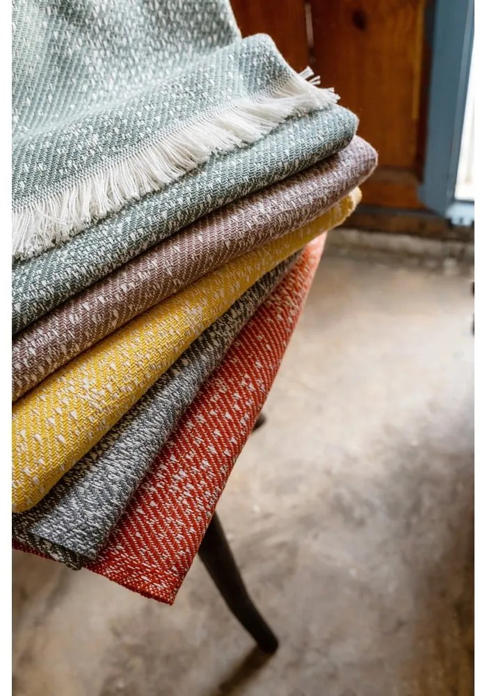 Plaid rosso con cotone Dotty , 140 x 180 cm Diamond - Euromant