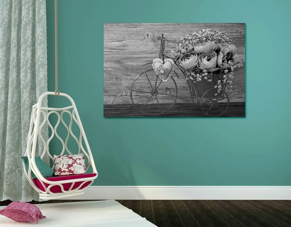 Quadro su tela – Fiori in bianco e nero in vaso vintage