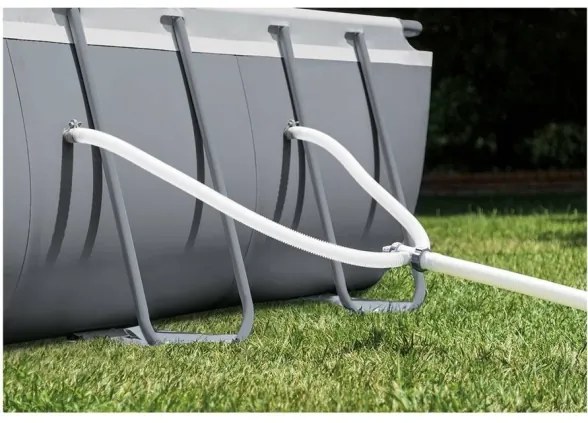 Piscina Fuori Terra Con Pompa a Sabbia 549x274x132 Intex Ultra XTR Frame Rettangolare 26356NP