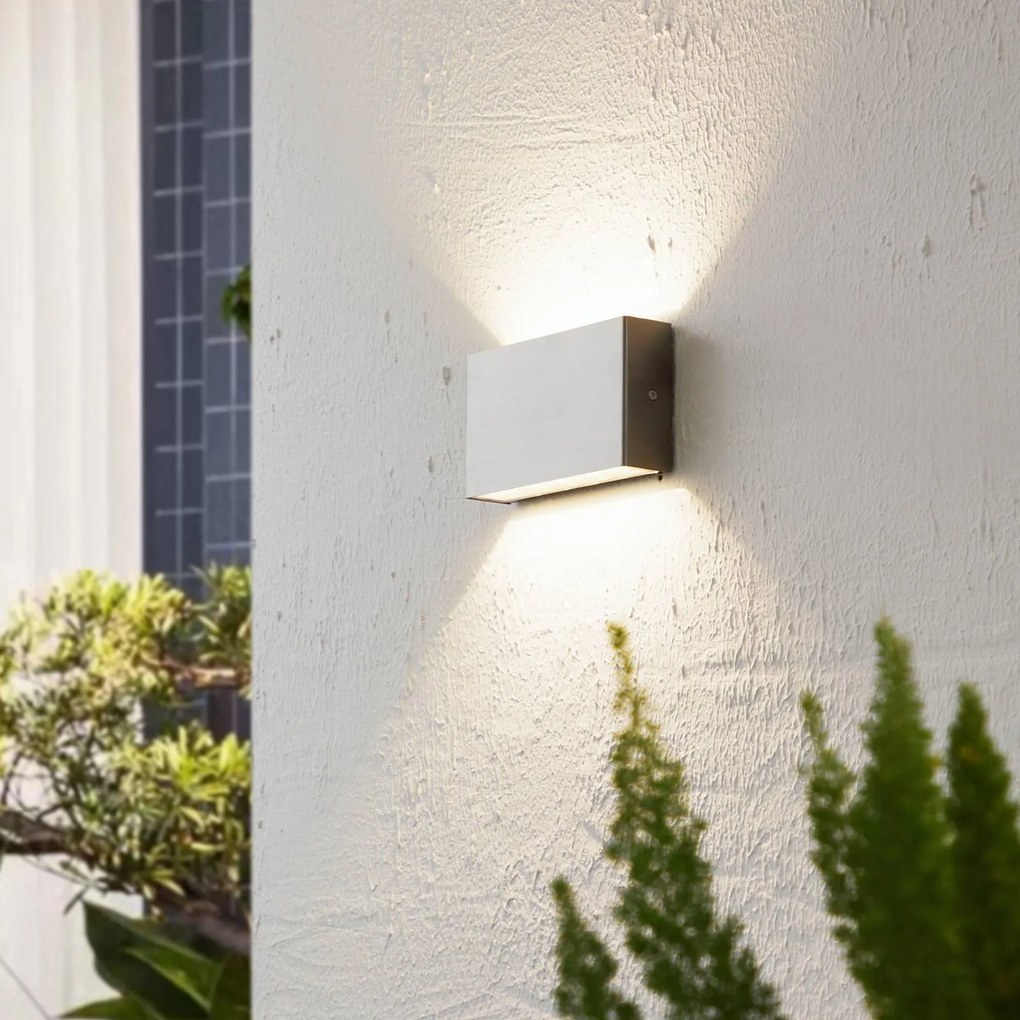 Arcchio applique da esterni LED Karline, 1060 lm, acciaio inox, IP65 Karline, Alluminio / Grigio / Zincato, Acciaio Inox, Moderno