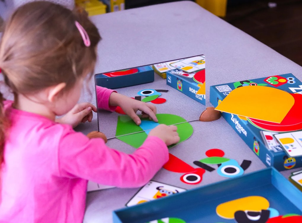 Ze Mirror - gioco con il riflesso - facce