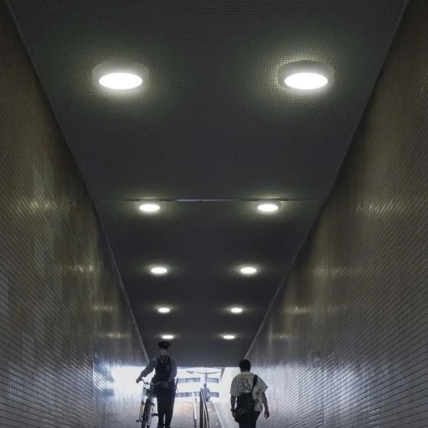 Plafoniera LED LED/18W/230V 6500K diametro 21,6 cm