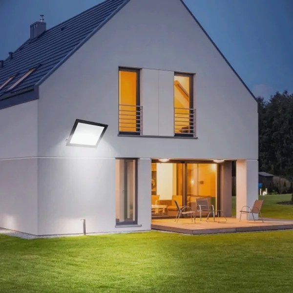 Aigostar - Riflettore LED LED/150W/230V 6500K IP65