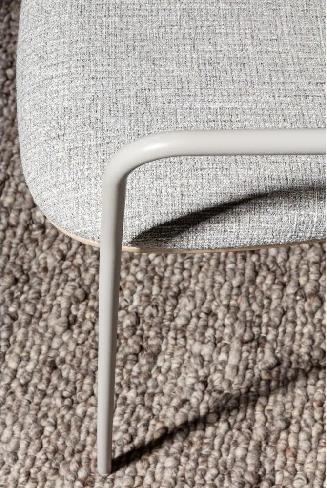 Set di sedie da pranzo grigio chiaro/di colore naturale in imbottito con braccioli Nour – MOME