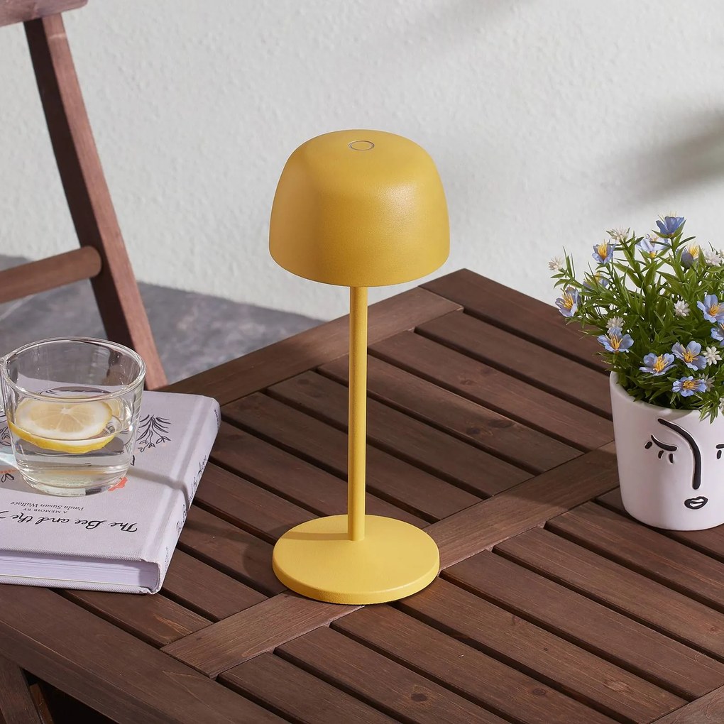 Lindby Lampada da tavolo LED Arietty, giallo, alluminio, Ø 10,5 cm