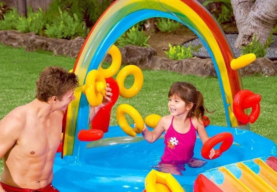 Piscina parco giochi per bambini