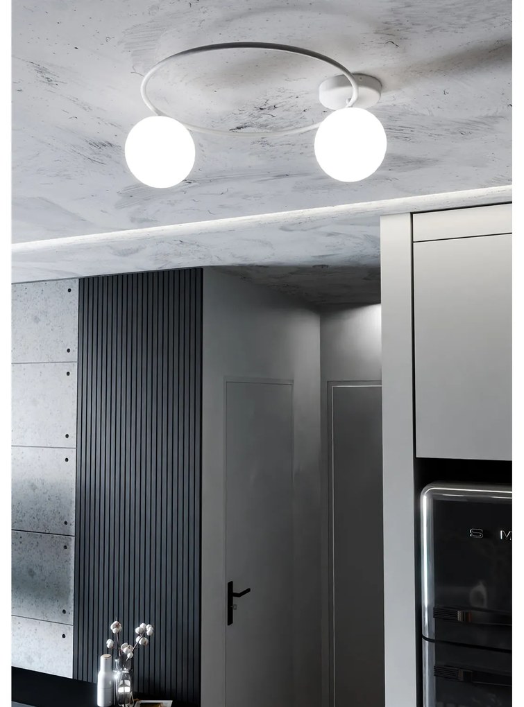 Plafoniera Minimal 2 Luci Perseo In Acciaio Bianco E Sfere In Vetro Bianco