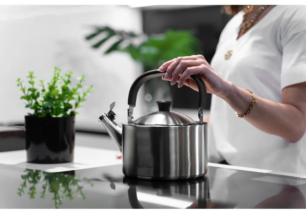 Bollitore in acciaio inox smerigliato con stantuffo , 1,5 l Diamante - Vialli Design