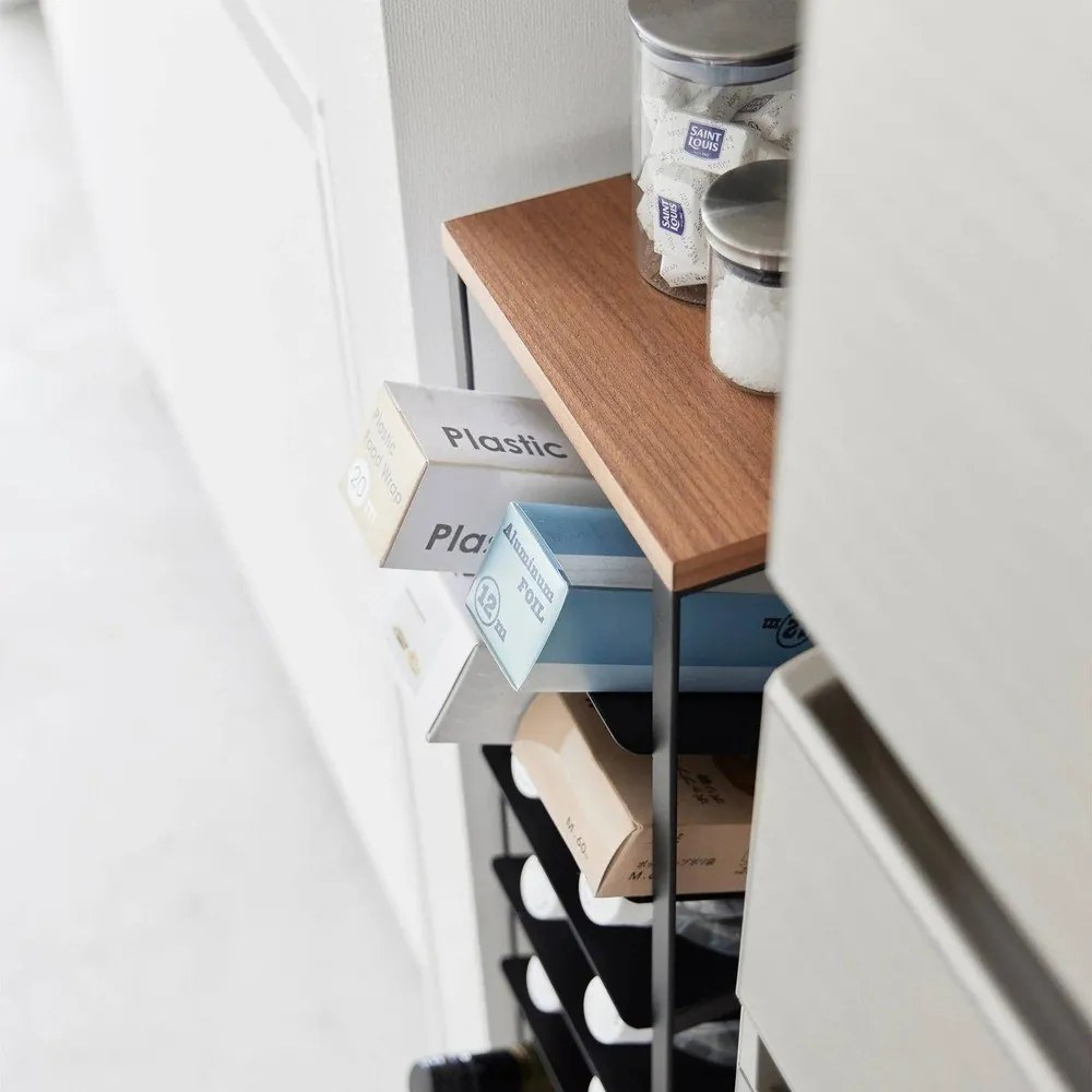 Portabottiglie nero in metallo numero di bottiglie 16 20x88,5x19 cm Tower – YAMAZAKI