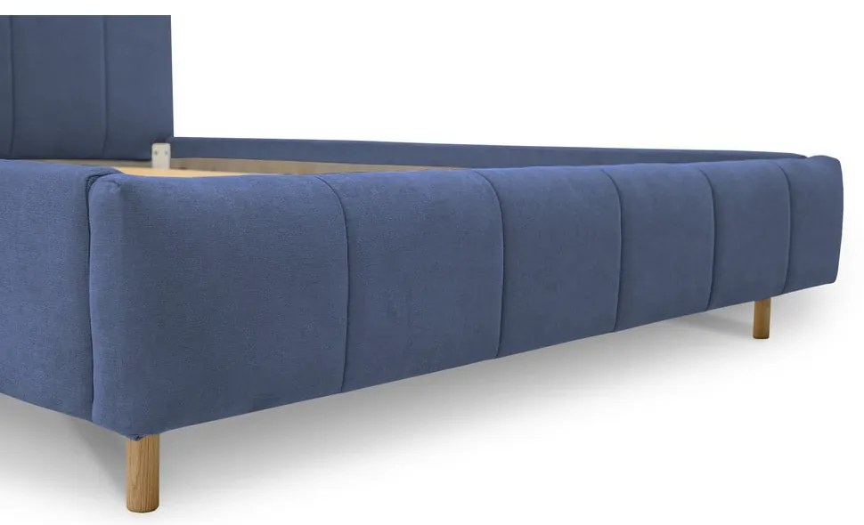 Letto matrimoniale imbottito blu con doghe in legno 160x200 cm Zee - Scandic