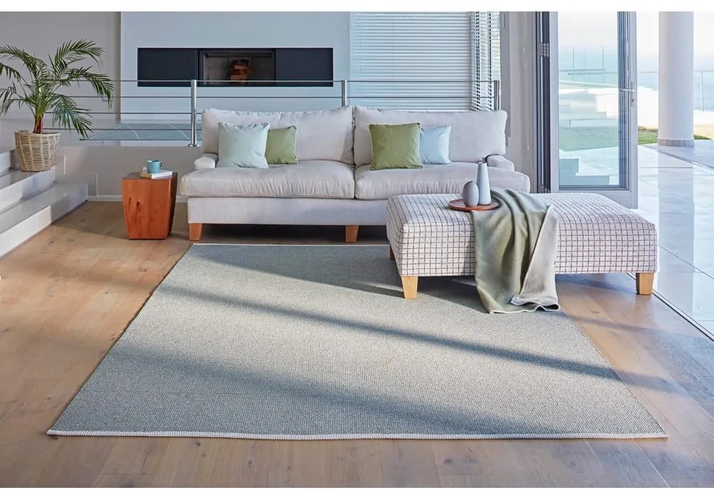 Tappeto da interno/esterno verde chiaro 140x200 cm Mono Sage Army – Pappelina