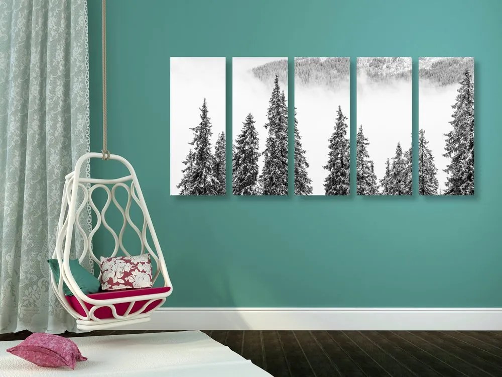 Quadri 5 pezzi – Alberi di pino innevati in bianco e nero