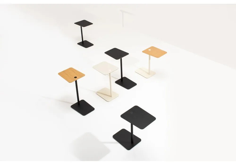 Tavolo portaoggetti in metallo 42x34,6 cm Loop - Gazzda