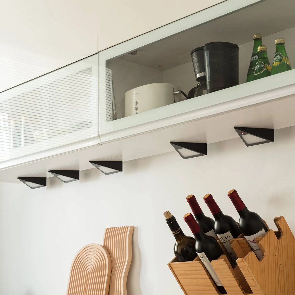 Lampada LED per mobili Odia di Prios, nera, set di 5 pezzi