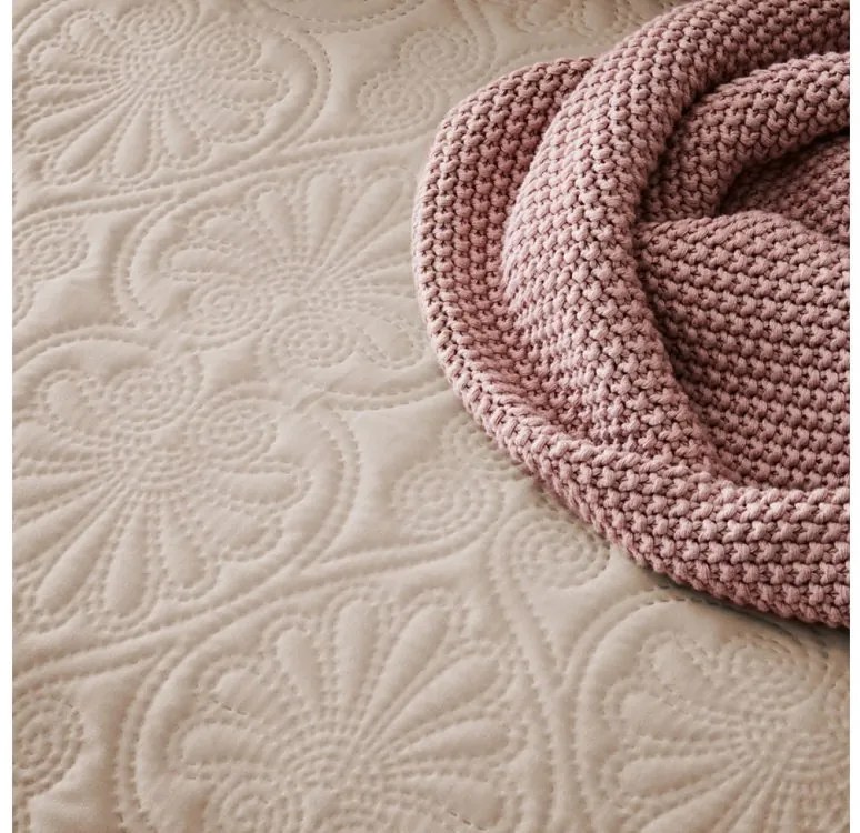 Fenomenale copriletto beige con cuciture ornamentali 240 x 260 cm