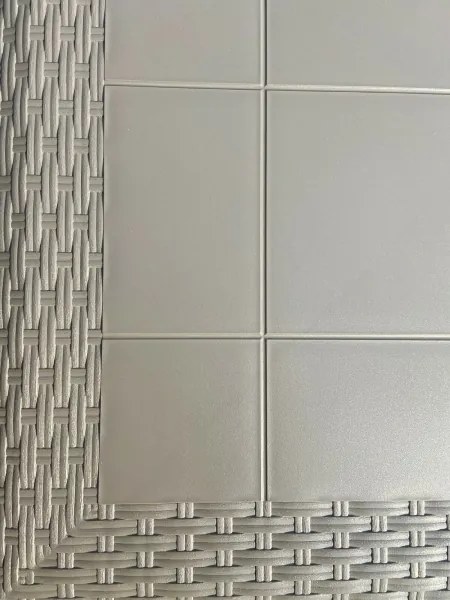 Tavolo quadrato 80x80cm per interno ed esterno in polipropilene DALLAS TORTORA