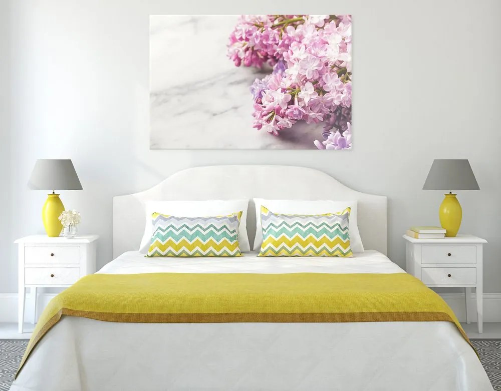Quadro su tela – Splendidi fiori su sfondo di marmo