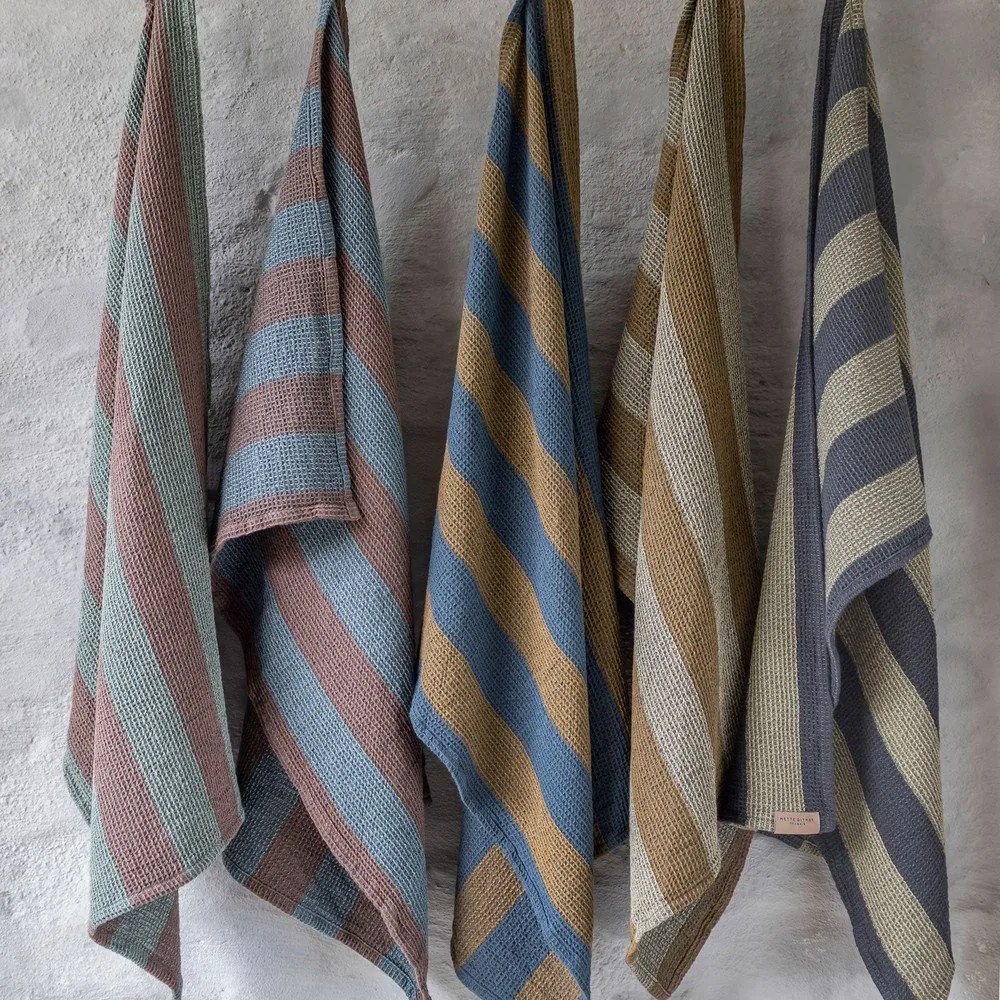 Asciugamano in cotone biologico 50x70 cm Elvira - Mette Ditmer Denmark