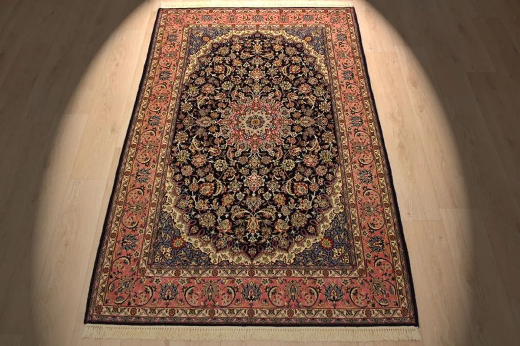 Isfahan Tappeto 140 x 220 (Iran) Annodato A Mano