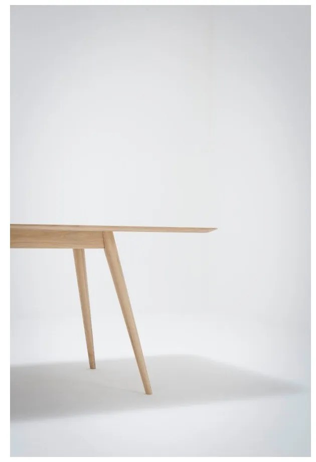 Tavolo da pranzo in legno massiccio di quercia , 220 x 90 cm Stafa - Gazzda