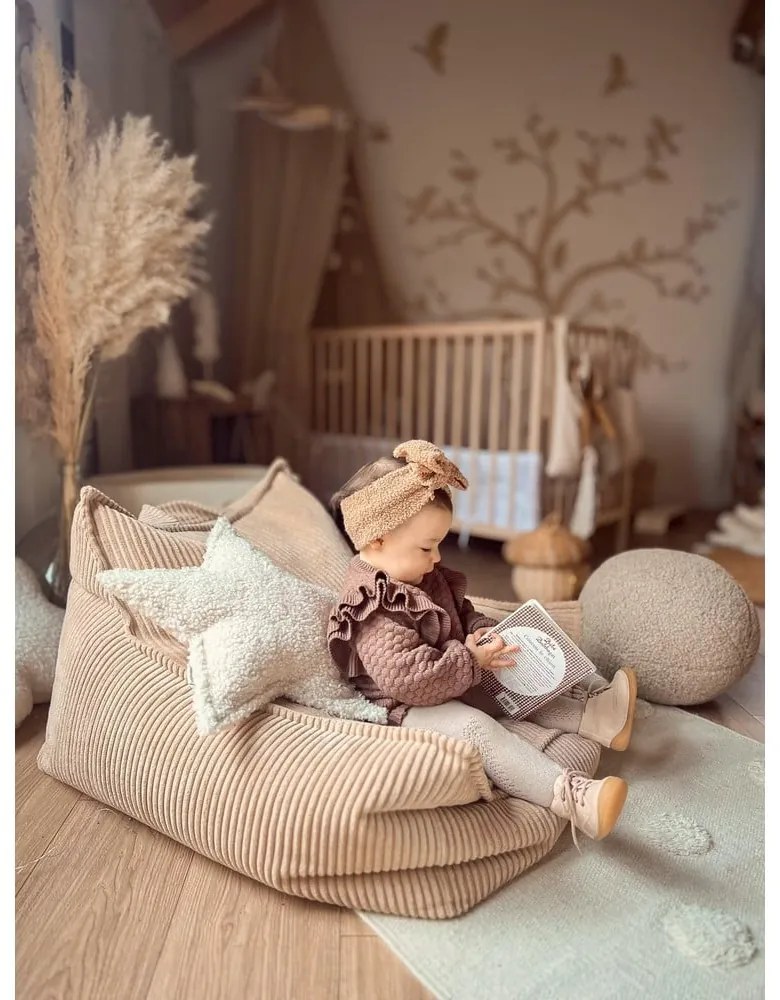 Cuscino per divano da bambini marrone chiaro con rivestimento in bouclé Ball – Wigiwama