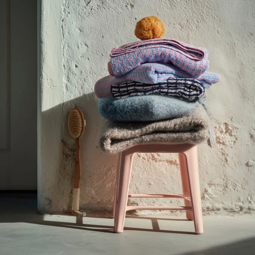 Asciugamano tipo terry blu/rosa in misto bambù 50x100 cm Nuance – JUNA