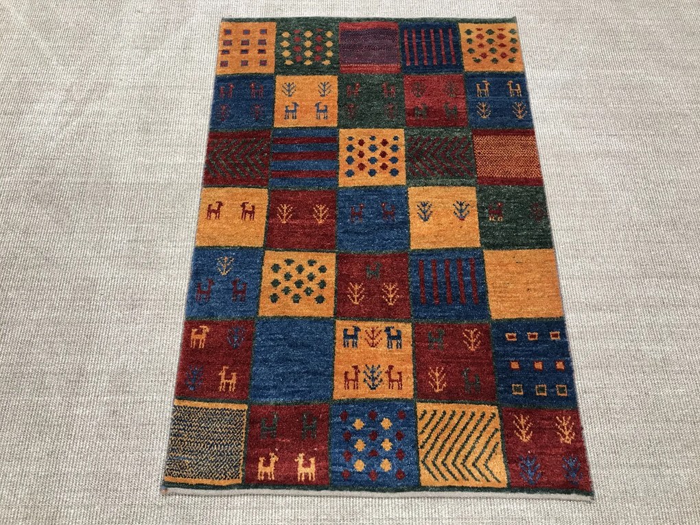 Gabbeh Tappeto 150 x 100 (Iran) Annodato A Mano