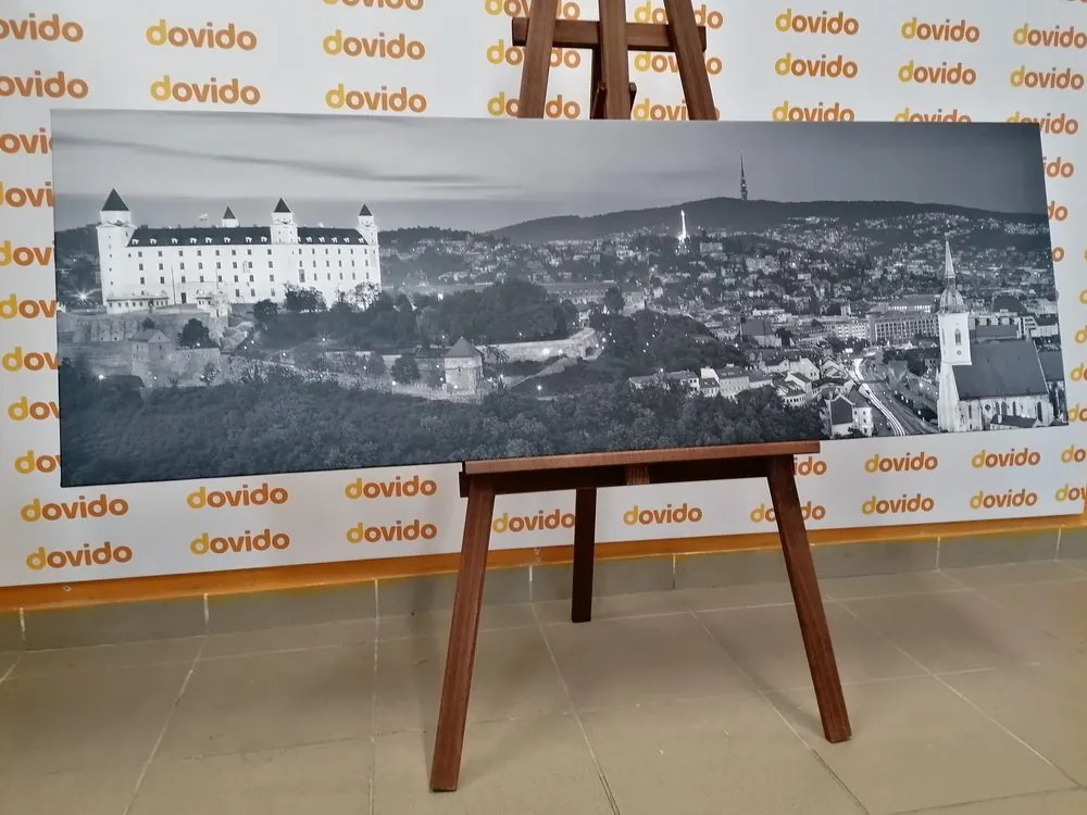 Stampa su tela – Sera a Bratislava in bianco e nero