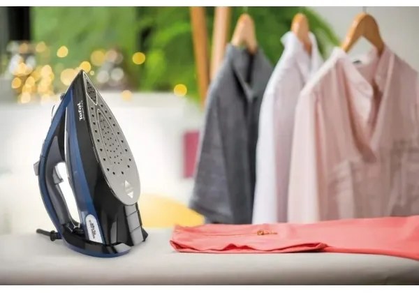 Tefal - Ferro a vapore ULTIMATE PURE 3200W/230V blu