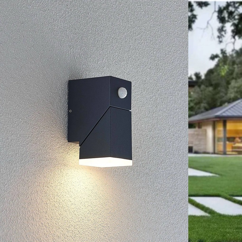 Lindby Applique da esterni LED Sally a 1 luce con sensore