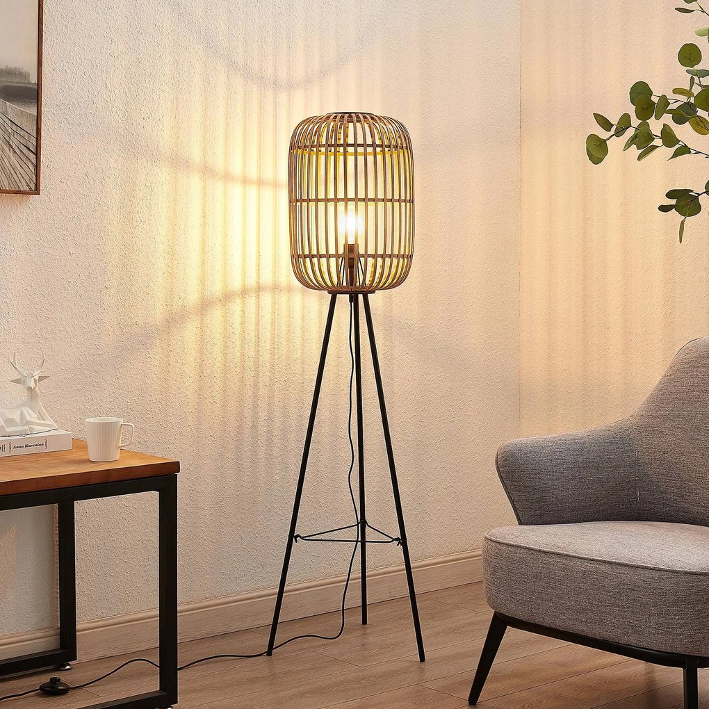 Lampada da terra Canyana Lindby, Legno chiaro, Soggiorno / Sala da pranzo, Legno, Campagna / Rustiche, Lampada da terra