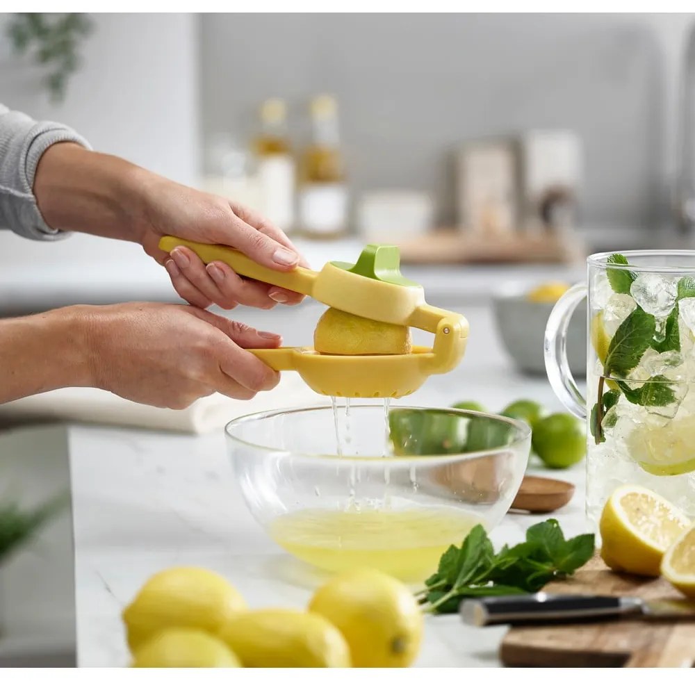 Spremiagrumi manuale giallo-verde JuiceMax - Joseph Joseph
