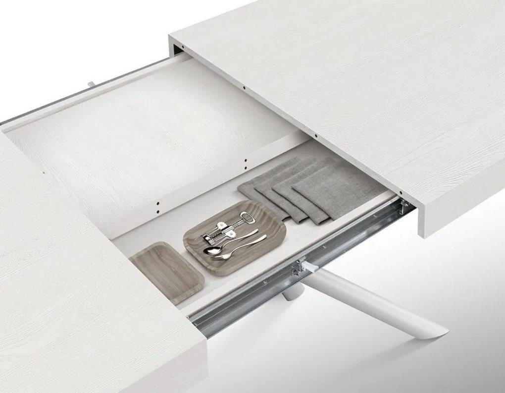 Tavolo CARRARA in legno, finitura bianco frassinato e base in metallo verniciato bianco, allungabile 160×90 cm – 240×90 cm