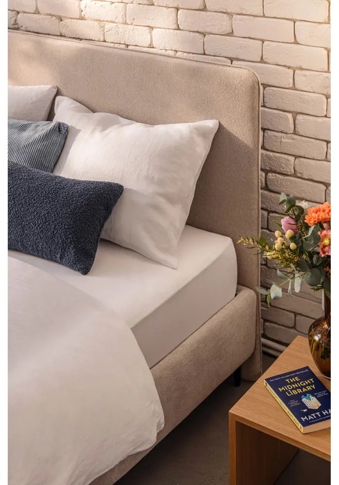 Letto matrimoniale imbottito beige con rete inclusa 180x200 cm Noira Slim – Bonami Selection