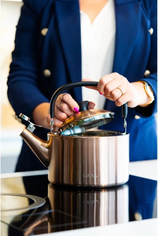 Bollitore color rame in acciaio inox 1,5 l Diamante – Vialli Design