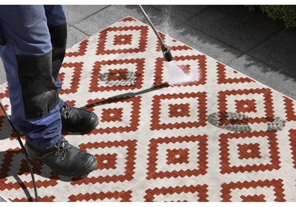 Tappeto da esterno rosso e crema , 80 x 345 cm Malta - NORTHRUGS