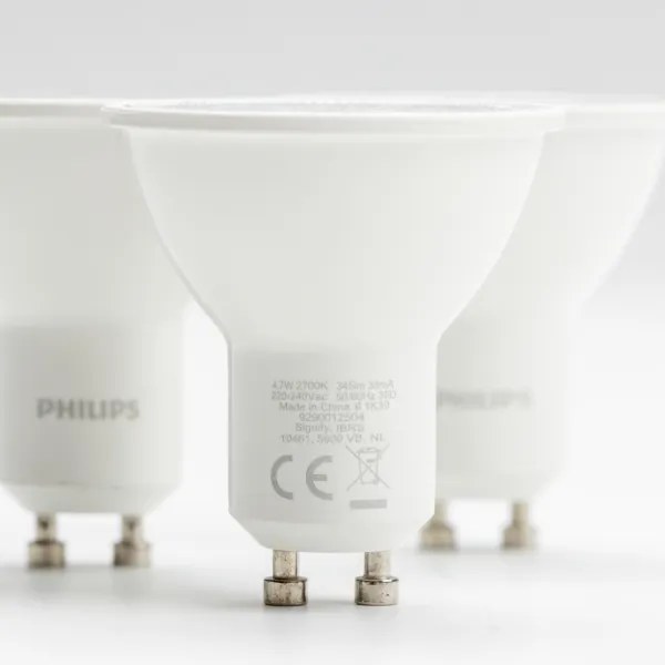 SET 3x Lampadina LED Philips GU10/4,7W/230V 2700K