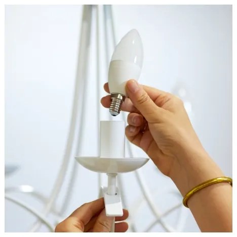 Lampadina LED RGBW Dimmerabile C37 E14/4,9W/230V 2200-6500K CRI 90 Wi-Fi -WiZ