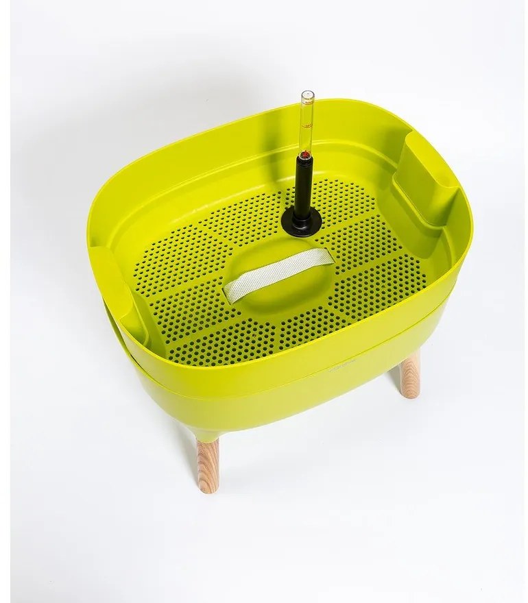 Vaso per coltivazione in plastica con sistema di auto-irrigazione Urbalive – Plastia