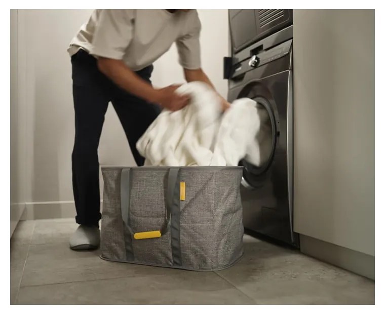 Cesto portabiancheria in tessuto grigio pieghevole 55 l Hold-All Max - Joseph Joseph