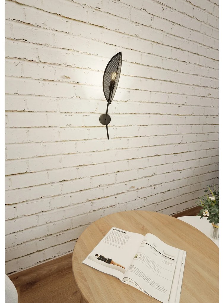 Applique Nordica 1 Luce Ares In Acciaio Nero Oro