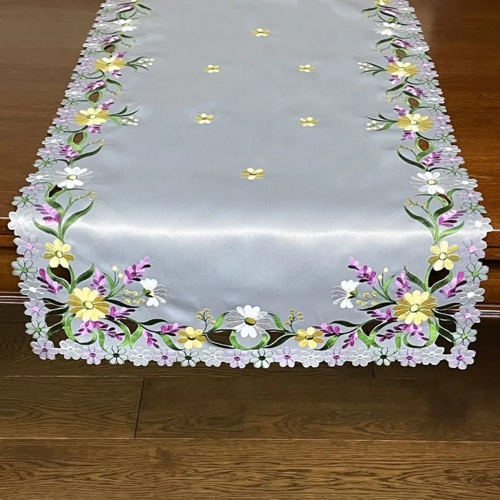 Tovaglia grigia con delicato ricamo di fiori primaverili Larghezza: 40 cm | Lunghezza: 160 cm