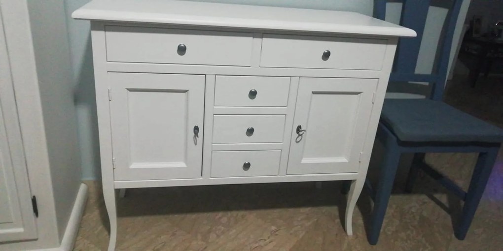 Credenza Touliper classica in legno bianco