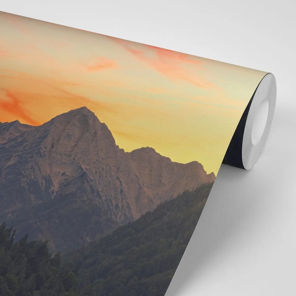 Carta da parati – Tramonto sulle montagne