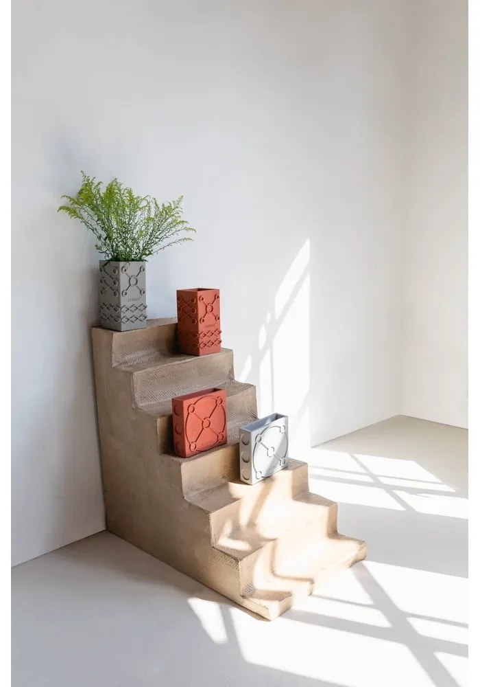 Vaso in cemento grigio chiaro Graphic - Zuiver