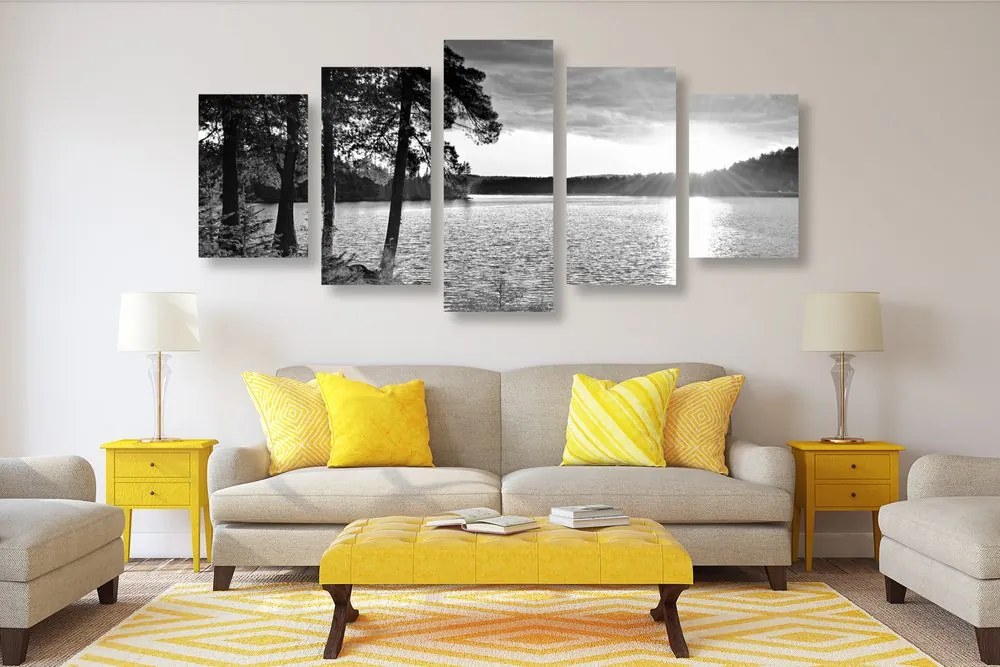 Quadri 5 pezzi – Tramonto sul lago in bianco e nero