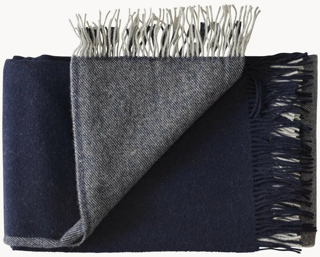 Coperta in lana con frange Drejø