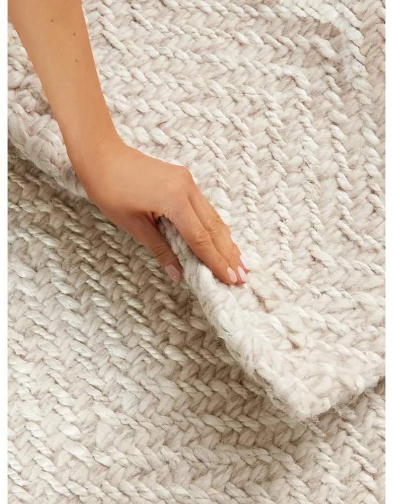 Passatoia color crema e avorio in misto lana tessuta a mano 80x200 cm Majoli – Elle Decoration