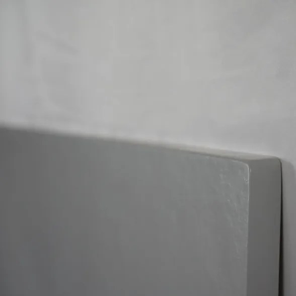 Piatto doccia in mineralmarmo 80x120 cm grigio chiaro effetto pietra con griglia e piletta sifonata